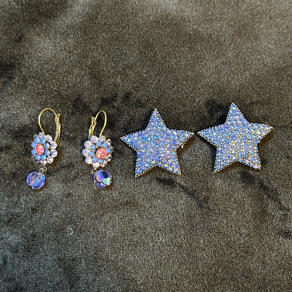 Unique and Vintage set of Bedazzled Star pins and matching flower earrings
